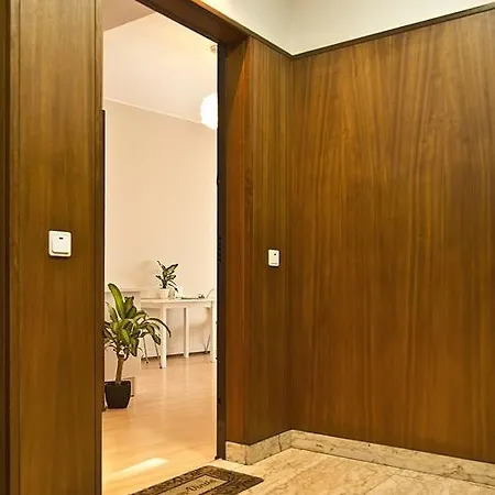 Vrs - Centre Trindade 아파트