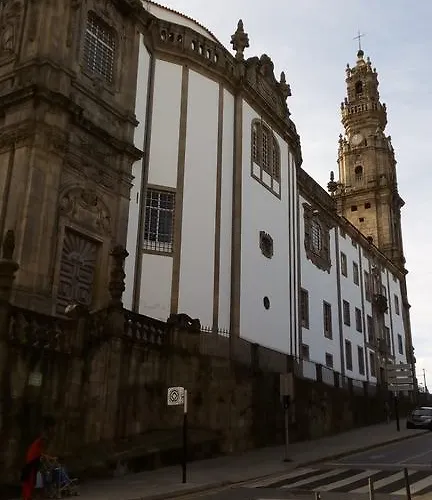 Vrs - Centre Trindade Daire *